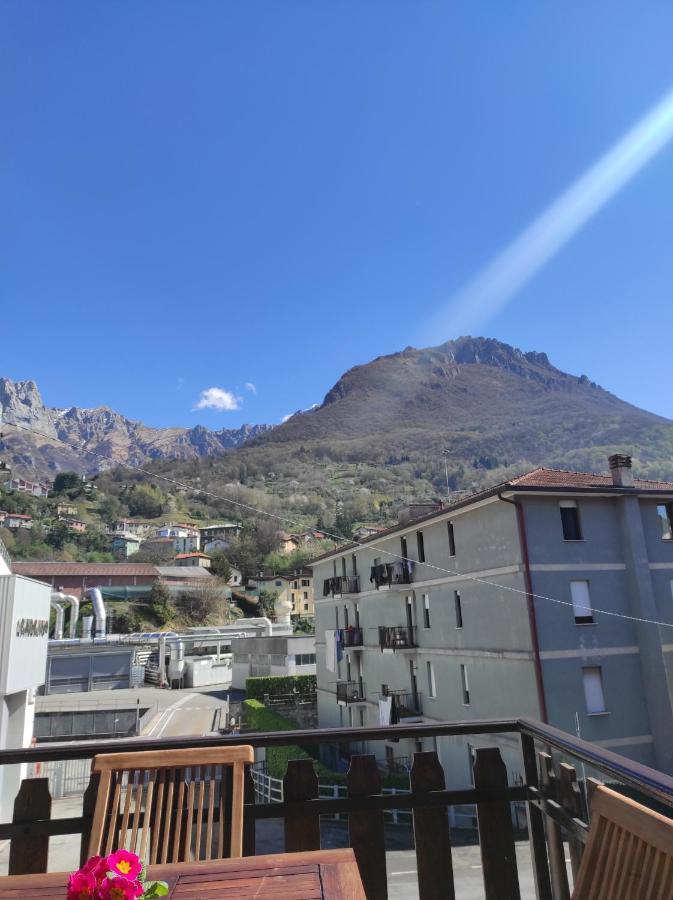 Da Giovanni E Margherita Mandello del Lario Luaran gambar