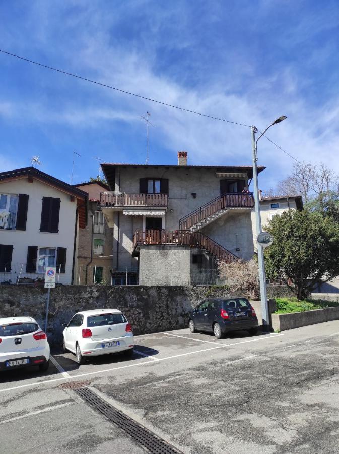 Da Giovanni E Margherita Mandello del Lario Luaran gambar